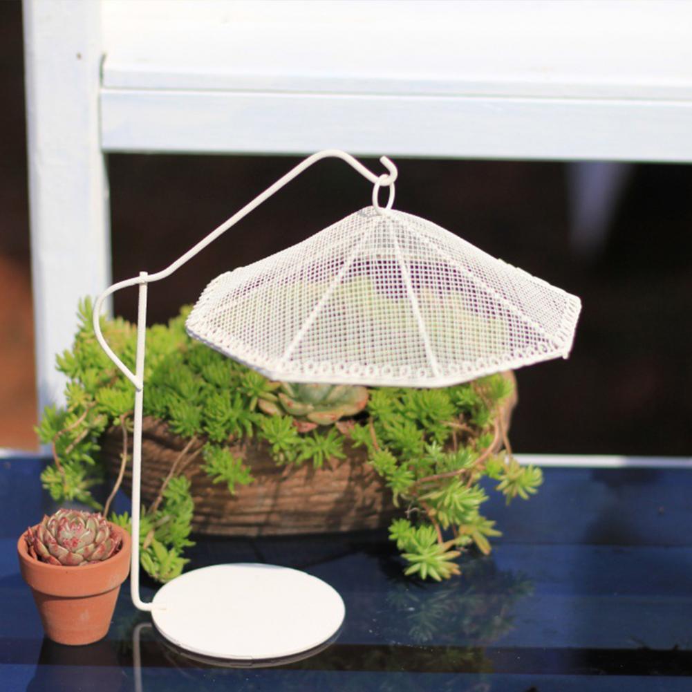 Dollhouse Miniature Bistro Tab - đánh giá và giá Coffee Tea Gardens